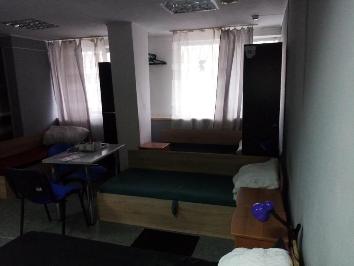Нау Гостиница Kiev Esterno foto